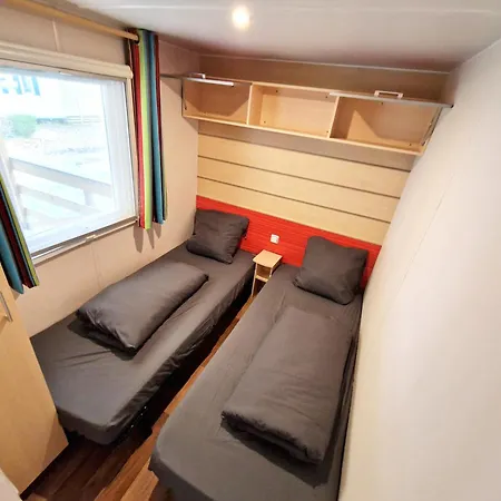 Traum Mobile Beim Europa-park Mit Wi-fi Und Klimaanlage