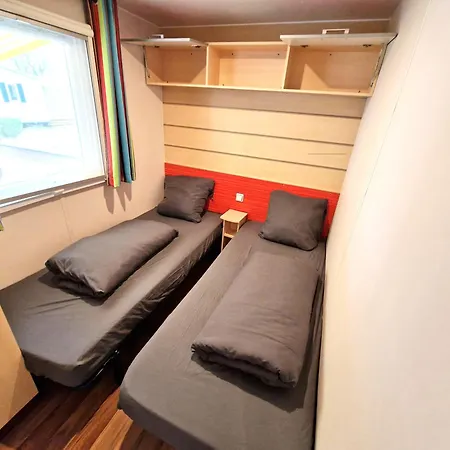 Traum Mobile Beim Europa-park Mit Wi-fi Und Klimaanlage Nyaraló Boofzheim